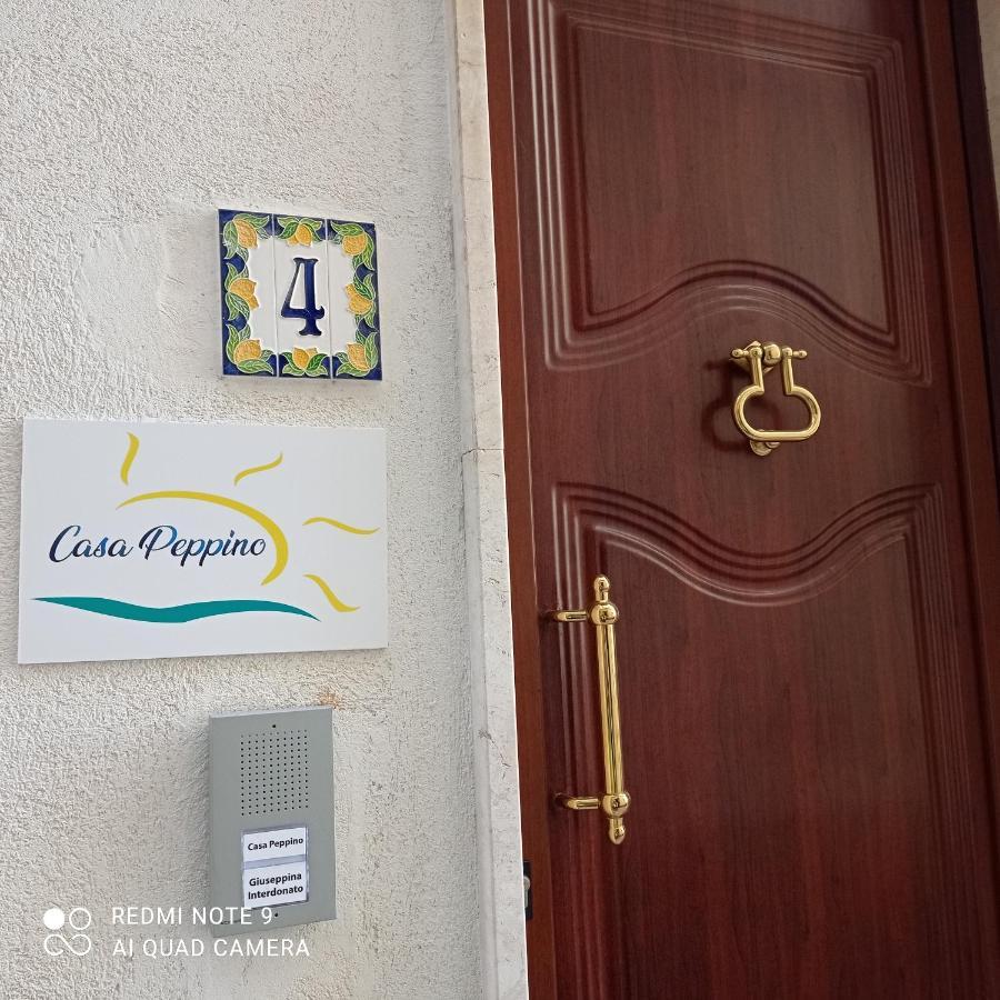 Ferienwohnung Casa Peppino Letojanni Exterior foto